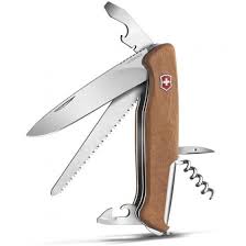 Das schweizer taschenmesser ist weltweit ein inbegriff für qualität und multifunktionalität. Victorinox Schweizer Taschenmesser Ranger Wood 55 13 Cm Victorinox Markenkoffer De