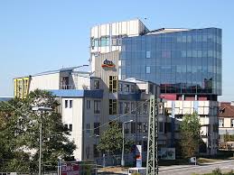 Kunden, die einen der deutschen dm märkte gerne persönlich kennenlernen möchten, haben zum. Dm Drogerie Markt In Werder Havel Germany Sygic Travel