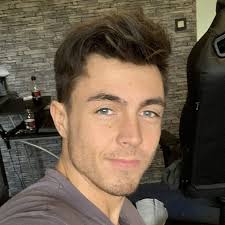 Maxime DANIEL, 32 ans (PONT-SCORFF, PONT SCORFF, RENNES)