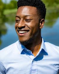 Andrew Daye's Instagram, Twitter & Facebook