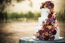 Check spelling or type a new query. 45 Incredible Fall Wedding Cakes That Wow Deer Pearl Flowers