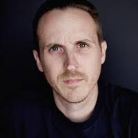 100+ perfiles de «Maxner»