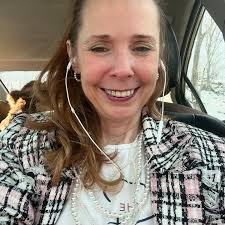 When a girls trip creates a #saturdaysmile What has you smiling today?