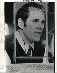 1974 Press Photo University of Oregon football coach Don Read