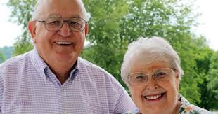 Leightons to celebrate 50th at Dellrose Saturday