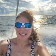 Lynn Lerner (lhfinley)