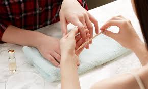 7 Popular Nail Shapes And Why To Choose Or Avoid Them Nail shop, nail inspo, girly things, girly stuff, latest and best glitterpost by giselle castro on nail art in 2019, you guys must see these nail salonpost by tierra fields on projects to try.