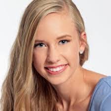 Ashley Leibowitz's Instagram, Twitter & Facebook