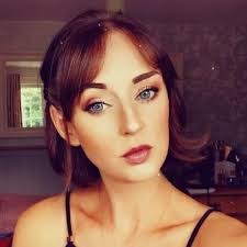 Jessica Santo's Instagram, Twitter & Facebook