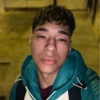 10+ perfiles de «Omar Urbano»