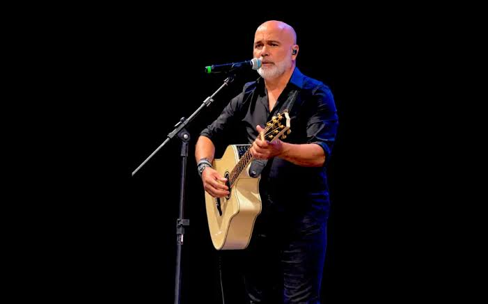 Cantor Rick Sollo morre aos 59 anos em queda de helicóptero em SC; 'Uma grande perda para o sertanejo', lamenta músico de Laguna – Agora Laguna