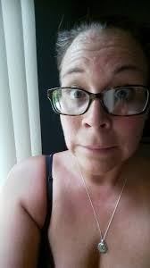 Hawkeye eats leftover burger found under bench