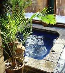 Round soaking tubs are 4 ft in diameter and either 3 ft high (32 deep) , 3.5 ft high (38″ deep) or 4 ft high (44 deep). 12 Relaxing And Inexpensive Hot Tubs You Can Diy In A Weekend Diy Crafts