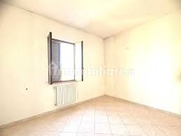 Vendita Appartamento Bari. Bilocale in viale Japigia, 81. Buono stato,  terzo piano, con balcone, riscaldamento autonomo, rif. 118115791