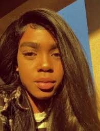 The family lived in poverty and struggled to make ends meet. R Kelly Bio Family Net Worth Celebrities Infoseemedia