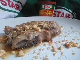 Mettiamo nel brodo la carne di vitello e uniamovi mezzo bicchiere di vino bianco 3. Nodino Di Vitello Al Marsala Ricetta