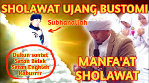 Jasa buka aura kharisma kecantikan ketampanan Kang Ujang Bustomi Melawan Dukun Santet Dengan Sholawat Keutamaan Sholawat Sejarah Banten Youtube