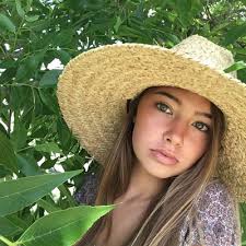 Camille Goodwin (@goodwincamillee)