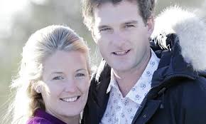 Edwina Snow's Instagram, Twitter & Facebook