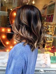 Ob auf dem runway oder den straßen der größten modemetropolen der welt: 105 Haute Mittellange Frisuren Fur Frauen 2019 2020 Hair Coole Bob Bobfrisuren Coolesthairstyleforwomen Hair Styles Medium Lenth Hair Brown Hair Balayage