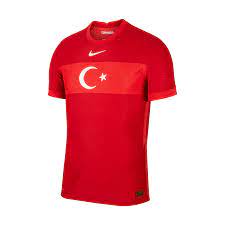 Die türkischen fans sind leidenschaftlich und laut und wenn du deine nationalmannschaft unterstützen. Nike Turkei Herren Auswarts Trikot Authentic Em 2020 Rot Weiss Fussball Shop