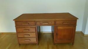 Kleiner schreibtisch eiche massiv der einfachste weg von making die eigenschaft erscheinungsbild fresh ist in der regel verbessern die möbel mit jeder ahreszeit. Vintage Schreibtisch Eiche Massiv 160 Cm X 80 Cm Ebay