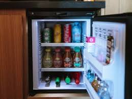 Peti sejuk terbaik bukan hanya kerana jenamanya, tetapi bergantung kepada kelebihan yang dimiliki oleh setiap produk terutamanya dengan harga mampu milik mengikut kemampuan dibawah rm1000. Apabila Minuman Halal Dan Arak Berkongsi Peti Sejuk