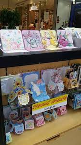 Visit local stores that typically sell postcards. Pop Up Box Cards