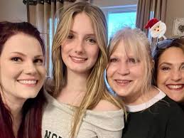 Fundraiser for Lindsay Adams by Michelle Johnson : Help Dawn's Family  Navigate This Difficult Time❤️