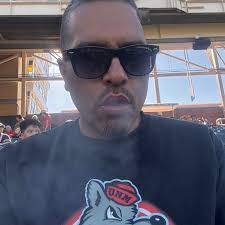 Adam Oakey, a man of the community. 💯 Adam was born and raised in  Albuquerque. Adam wrestled here and played football in high school. Adam  fought MMA and became a champion. Adam