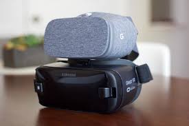 Gear Vr Vs Daydream Which Delivers The Best Vr Experience