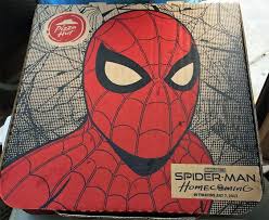 Pizza Hut Brings Back Cheesy Bites Pizza In Spider Man Homecoming Pizza Box Chew Boom Spiderman Pizza Hut Disneyland Annual Pass
