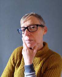 Communicating science