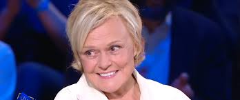 VIDEO. "Une rencontre déterminante" : l'émotion de Muriel Robin en évoquant  Roger Louret et les Baladins en Agenais sur France 3