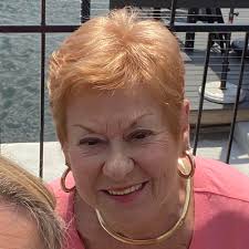 who else is in the photo of robertson-drago funeral home staff?