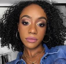 Tiara Willis's Instagram, Twitter & Facebook