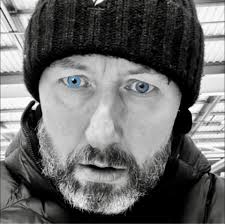 Does anyone know of a decent, reputable carpet place in Halifax where I can  have a browse around to choose which carpet I want, instead of them just  coming to mine with