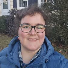 Found in a free box at a thrift store. She's adorable 🤩