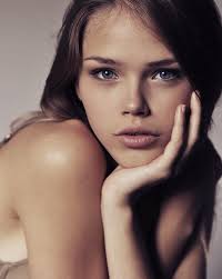 Photo of fashion model Anna Plotnikova