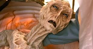 My elbow watching me use lotion to jork off…