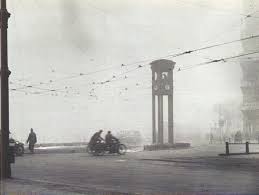 Nebel Am Ampelturm Potsdamer Platz 1925 Photograph Unbekannt Potsdamer Platz Germany Berlin