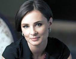 Fosta soție a jurnalistului andrei gheorghe face dezvăluiri despre viața omului de radio și televiziune. Ruxandra Hurezeanu Si Fosta Sotie A Lui Andrei Gheorghe Pradate La Mare Jpg 300 234 Romania Sis