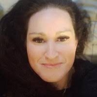 Tia Huggins's Instagram, Twitter & Facebook