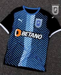 U craiova 1948, commonly known as fc u craiova 1948 or fc u craiova, is a romanian professional football team based in craiova, dolj county, currently playing in liga i. Universitatea Craiova 2021 22 Away Kit