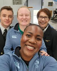 Taking flight with IrishRugby ✈️☘ Linda Djougang & Aoife Wafer joined  Captain Louise Gilroy & First Officer Mark O'Reilly in the flight deck as  they learned to fly the Airbus A320 simulator