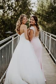 Te mostramos los mejores modelos, marcas y ofertas de cunas, a través de nuestras guías de compra, comparativas y entradas. Pin De Teresa En Fotos Hermana En 2021 Fotos Matrimonio Fotografia Boda Fotos De Boda