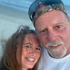 Tracy Forman's Instagram, Twitter & Facebook