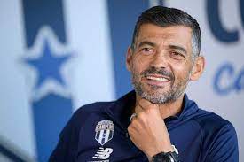 Sergio conceicao is sometimes overshadowed by the other midfield luminaries on display at his club, lazio, playing as he does alongside the likes of argentina's juan veron and. Renovacao Vale 3 5 Milhoes Por Ano A Sergio Conceicao No F C Porto