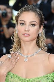 CANNES FILM FESTIVAL 2022: RED CARPET fashion