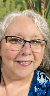 Therapist Shares Experience and Encourages Self-Compassion for Dull Women